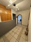 zentraler Wohnungsflur