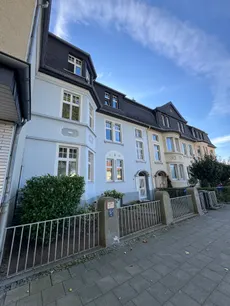 Hausansicht vorne.jpg