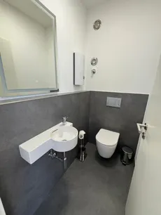 110 - WC I