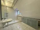 vermietete DG Wohnung Badezimmer
