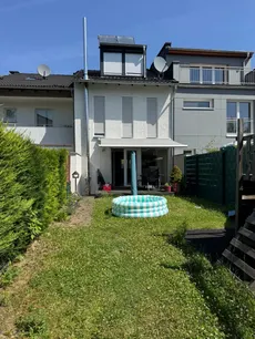 rückwärtige Hausansicht