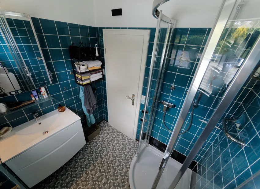 Badezimmer EG