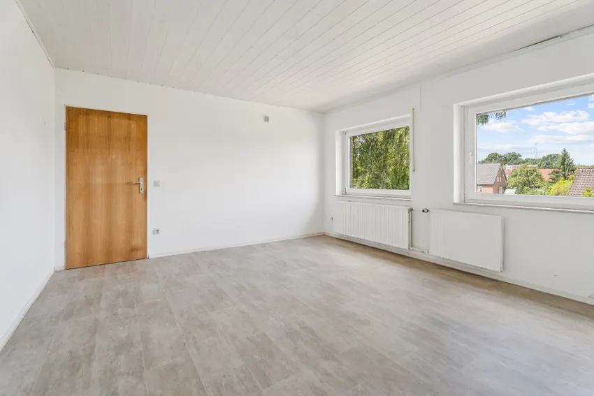 Wohn- und Schlafzimmer 01.OG
