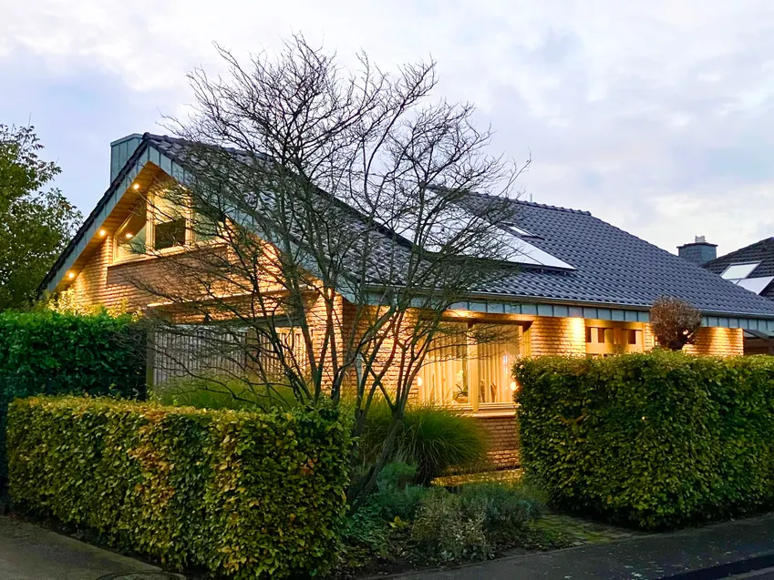Haus beleuchtet
