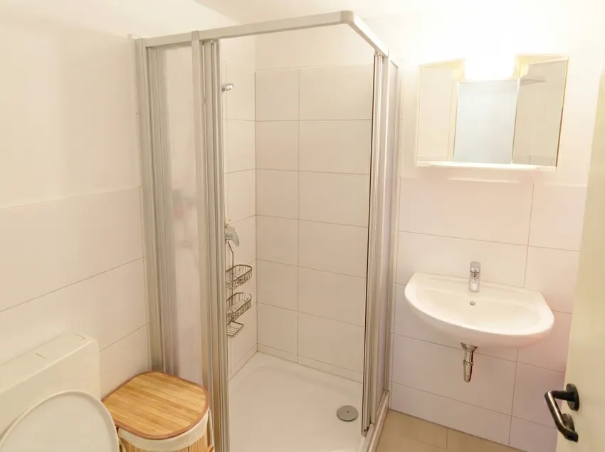 Badezimmer - mit KI bearbeitet