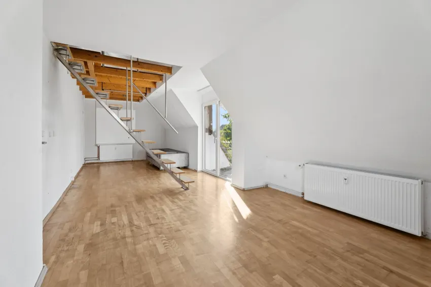 Wohnzimmer DG