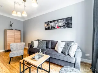 **Top-Zentral in Hamburg Neustadt** Möblierte, ruhige  Businesswohnung mit Balkon
