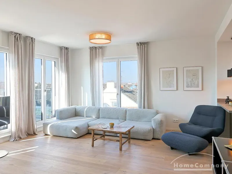Alsternahes Penthouse Wohnung mit luxuriöser Ausstattung in Hamburg. ** 2 Schlafzimmer - Ideal für Firmen und beruflich Mobile ***
