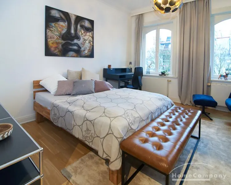 erstes Schlafzimmer