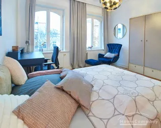 erstes Schlafzimmer