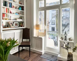Außergewöhnlich hochwertig renovierte Altbauwohnung in erstklassiger Wohnlage in Hamburg Winterhude