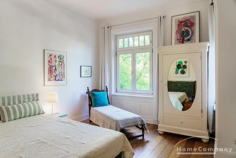 erstes Schlafzimmer