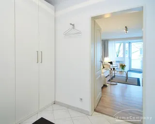 Stilvoll möbliertes 1-Zimmer-Apartment nahe der Alster mit Südbalkon