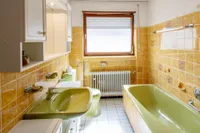 Badezimmer im OG