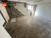 Keller