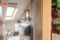 Whg. DG rechts Badezimmer