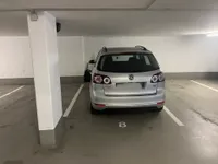 Stellplatz/Tiefgarage