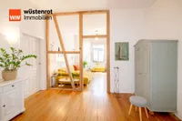 Flurblick ins Wohnzimmer