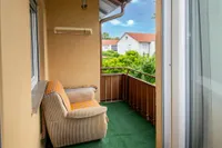 überdachter Balkon