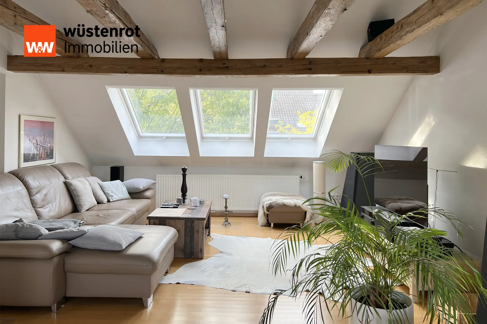 5,5 Zimmer mit Galerie und Dachloggia: Wohnen über den Dächern von Ludwigsburg - Foto 1