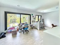 OG: Kinderzimmer/Büro