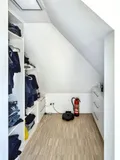 DG: Schlafzimmer Ankleide 1
