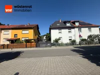 Blick zur Straßenseite