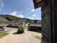 Grundstück vor dem Haus