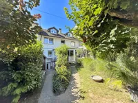 Haus Rückseite und Garten
