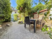 Terrasse im Gartenbereich 