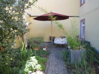 Garten mit Sitzgruppe