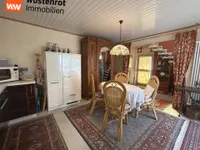 Blick zum Eingangsbereich EG