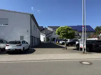 Straßenansicht