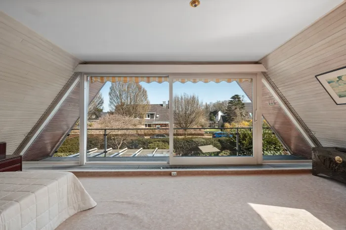Schlafzimmer mit Balkon