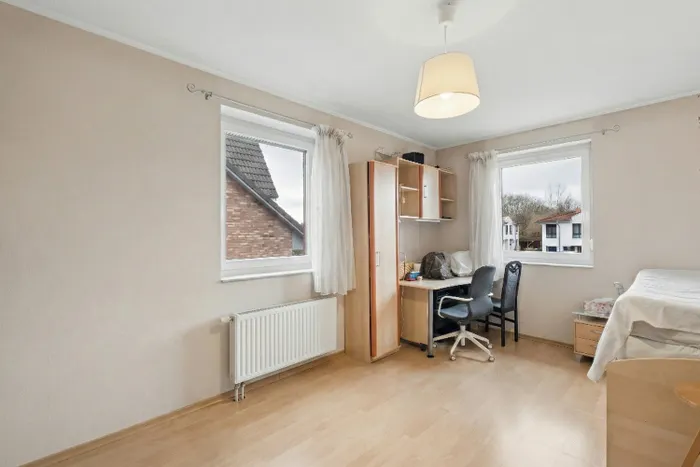 Zimmer 1 OG