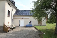 Terrasse und Anbau