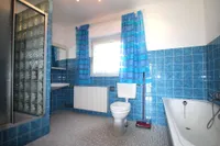 Badezimmer im Anbau
