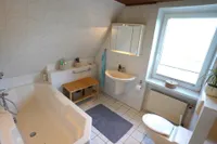 Badezimmer im DG