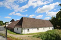 Südwestansicht Neben- und Stallgebäude