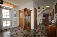 Eingangsbereich und Flur im EG