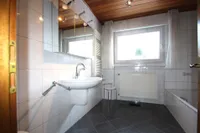Badezimmer im OG