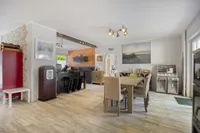 Offene Küche mit Esszimmer