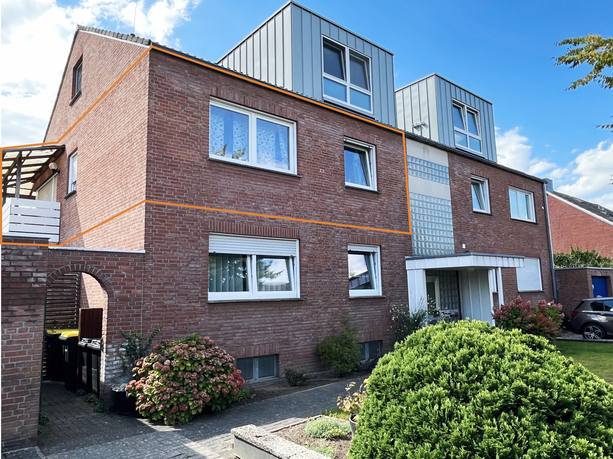 203 mit Rahmen