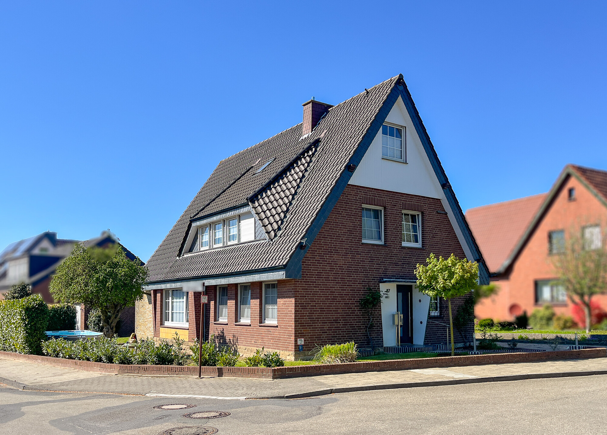 Straßenansicht
