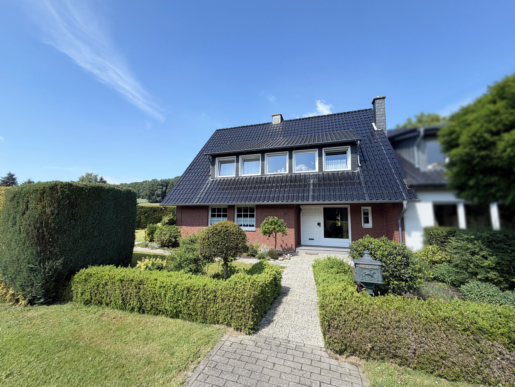 Straßenansicht