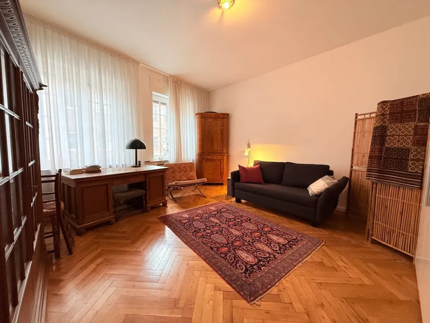 Arbeitszimmer 1OG