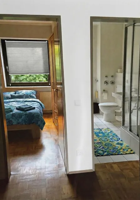 Bad und Schlafzimmer