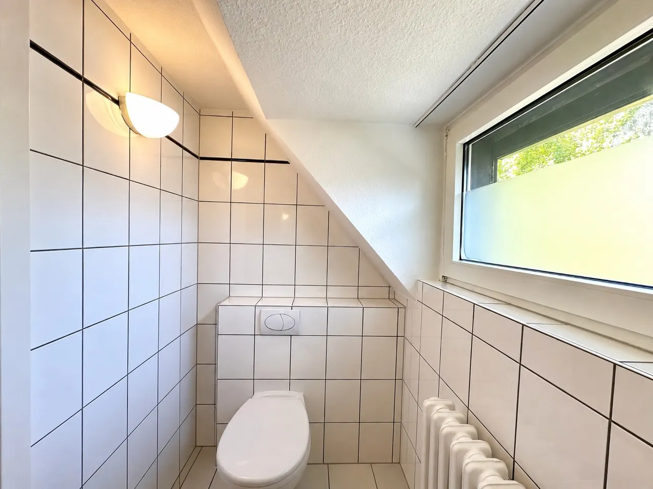 Erstklassig ausgestattete 2-Zimmer-Wohnung - Photo 2