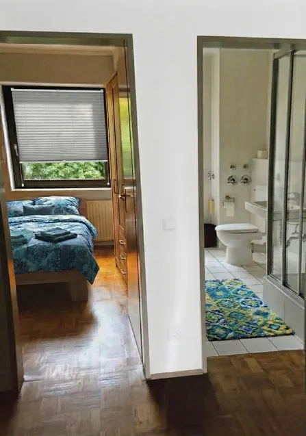 Bad und Schlafzimmer