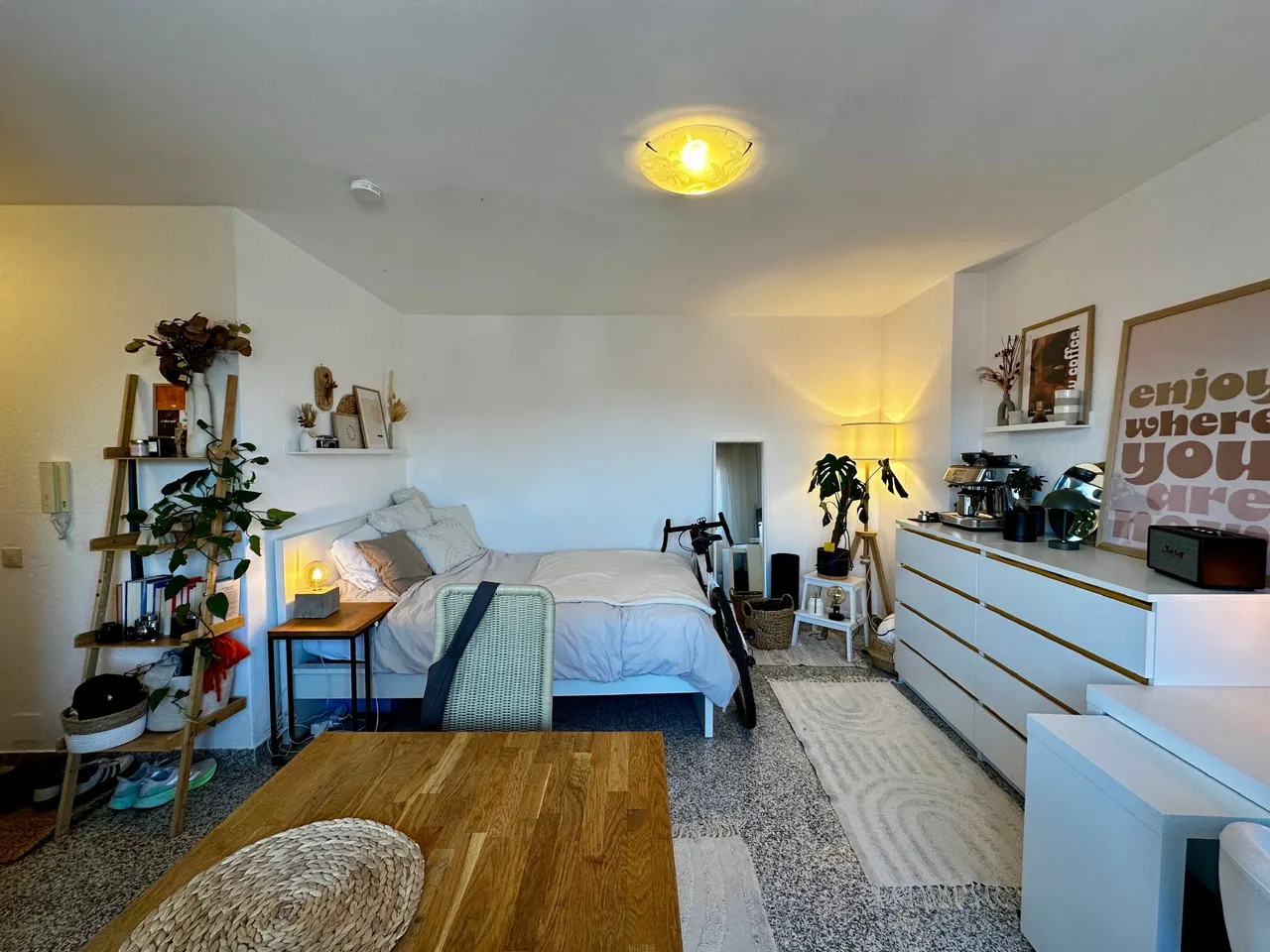 Charmante 1-Zimmer-Wohnung mit Balkon im beliebten Pluggendorf - Foto 1